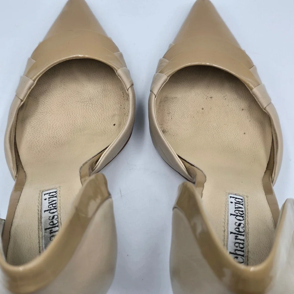 Charles David Pumps Womens 6.5 D'Orsay Pointed Toe Nude Beige Leather EUC Heels